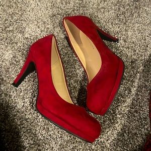 BOGO clear out! 3/$7 Faux suede red heels